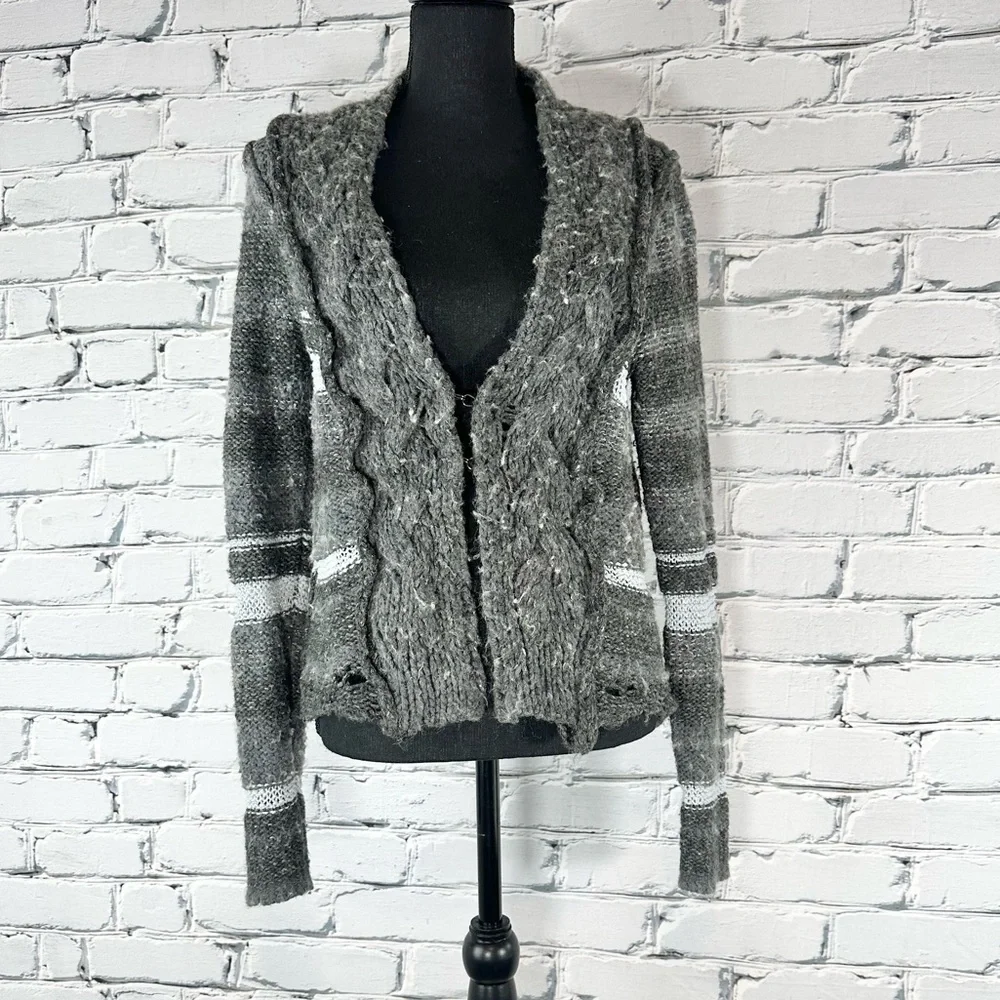 Free People Women’s Wool Alpaca Chunky Knit Sweater Cardigan Gray Striped Medium